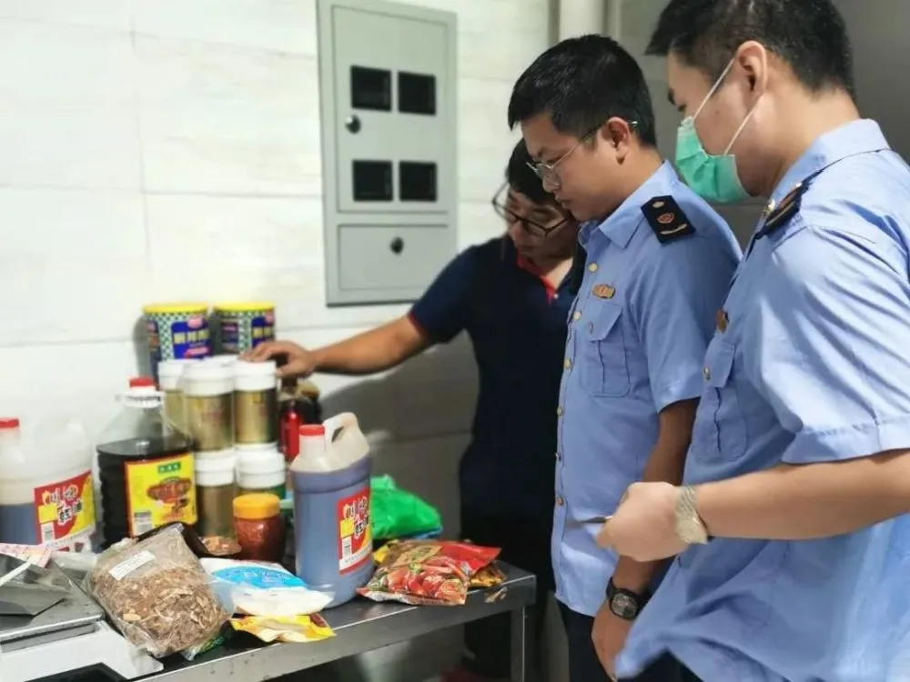 监管食品安全的四个最严是指_食品监管_监管食品安全的部门叫什么